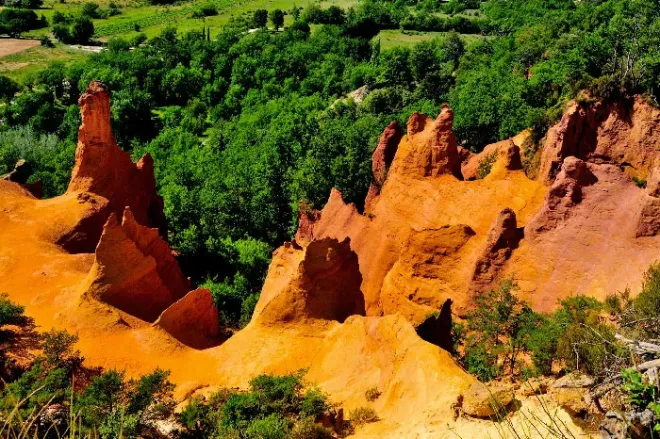 Colorado Provençal dans les Bouches-du-Rhône