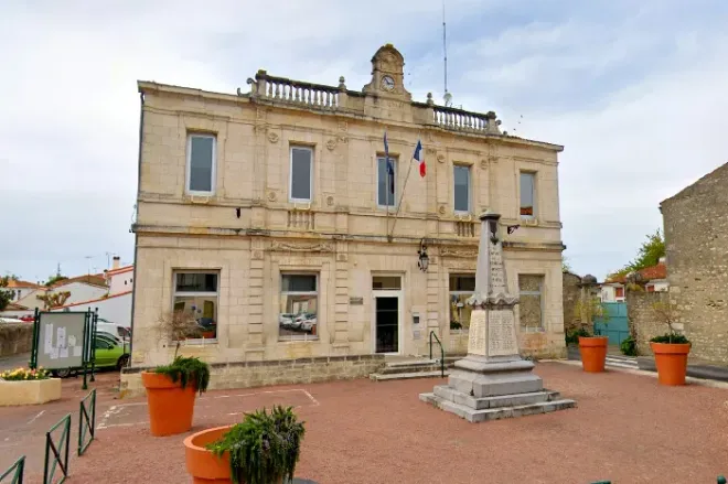 Mairie de la Tremblade en Charente-Maritime