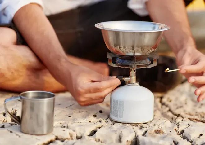 Réchaud à gaz, accessoire incontournable pour le camping