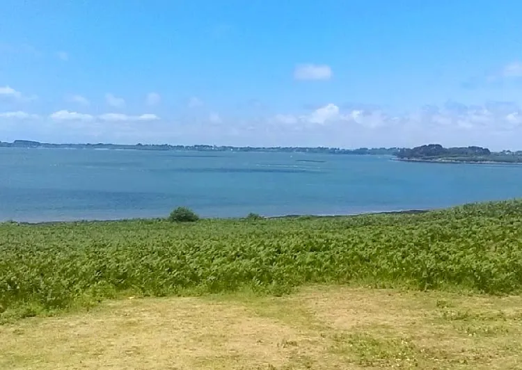 5 bonnes raisons de faire du camping sur l’île d’Ilur
