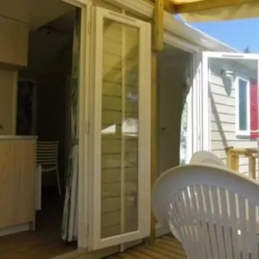 Chambre de camping Trigano EVO 24 - La Durance avec table et chaise