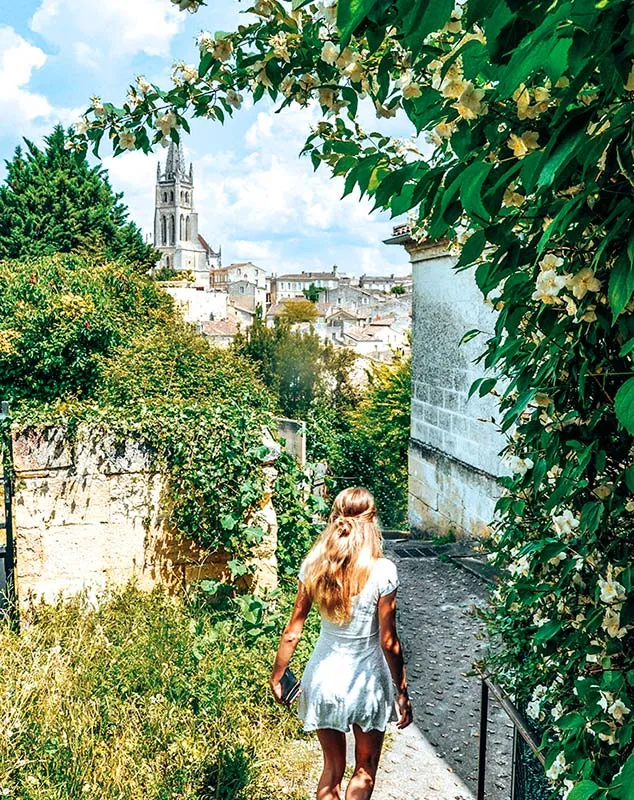 Saint-Émilion : Entre Histoire et Vignobles
