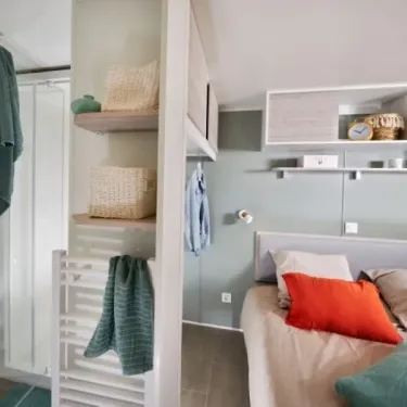 Mobil Home Excellence 2 ch. – 2 sdb - L'Atlantique avec lit et rangements