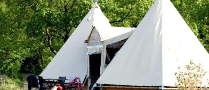 Tipi Lodge 3 Chambres - 6/7 Personnes