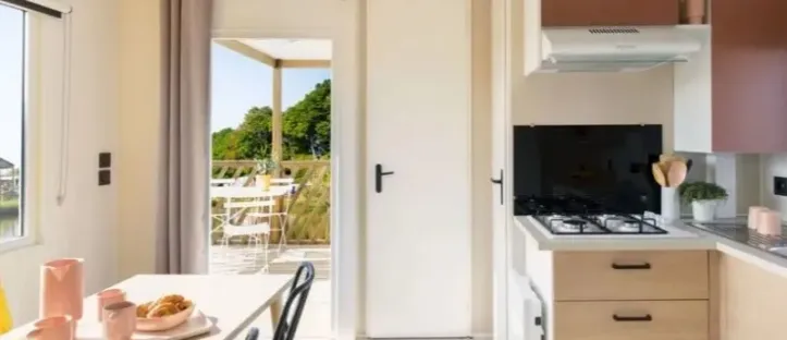 Mobil Home Loggia 2 Chambres – 4 Personnes
