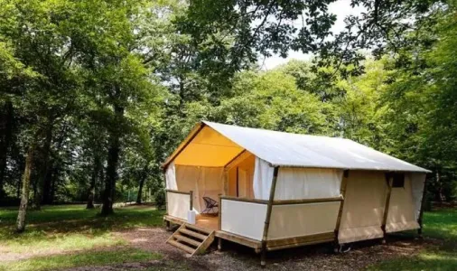 Lodge Maasaï Premium 2 Chambres – 4 Personnes