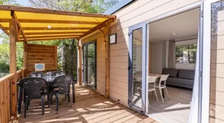 Mobil Home Premium 2 Chambres – 4 Personnes