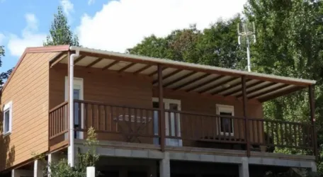 Cottage Classique 3 Chambres – 6 Personnes (Dim)