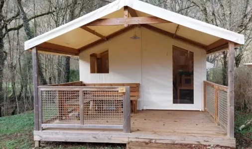 Lodge Confort 2 Chambres sans Sanitaires - 4 Personnes