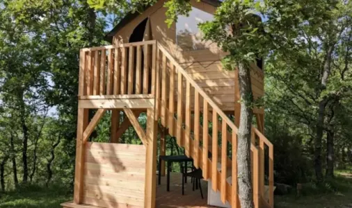 Cabane sur pilotis – 2 Personnes