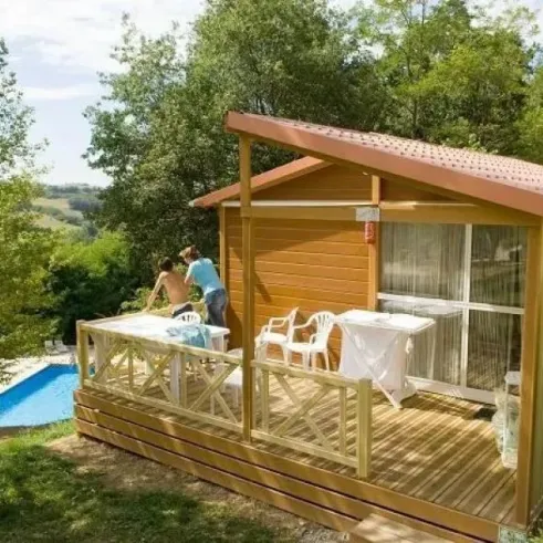 Cottage 2CH - 4P - Camping Le Bourdieu avec piscine et terrace