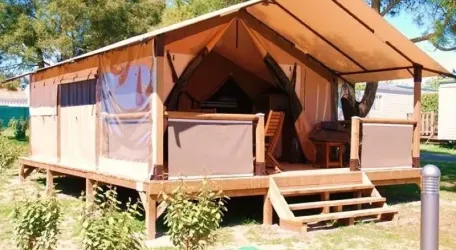 Bungalow toilé Victoria (sans sanitaires) 2 Chambres - 5 Personnes