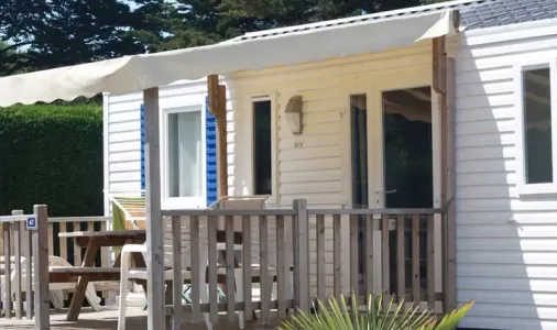 Mobil home Confort 2 chambres 4/6 pers.