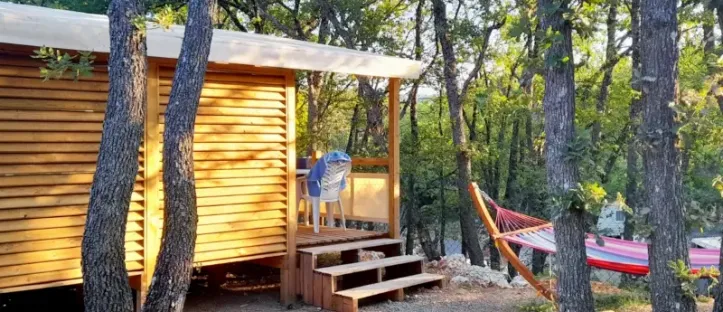 Mobil home Tennessy avec Spa - 1 Chambre