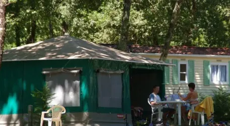 Bungalow Toilé sans San. 4 Pers.