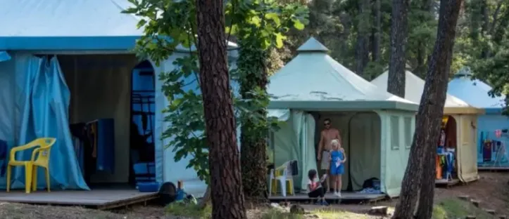 Bungalow toilé Campeur 2 Chambres - 5 Personnes