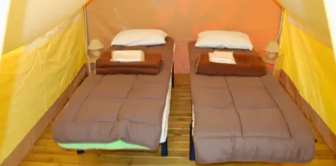 Tente Trek 2P Camping Les Hauts de Port Blanc - lits double