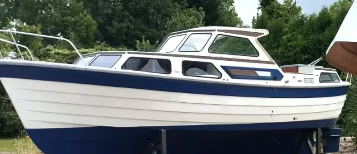 Bateau Saga 4 Personnes