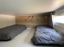 23516
