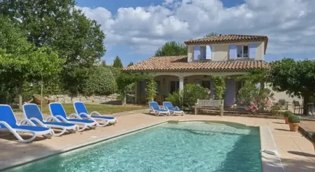Villa avec piscine 3 Chambres - 6 Personnes