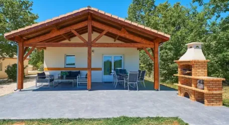 Libelle Jacuzzi 2 Chambres - 4/6 Personnes