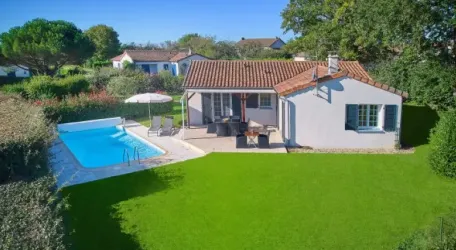 Villa avec piscine 3 Chambres - 6 Personnes