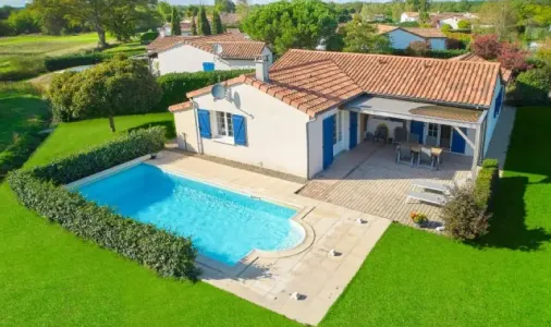 Villa avec Piscine 2 Chambres - 4 Personnes