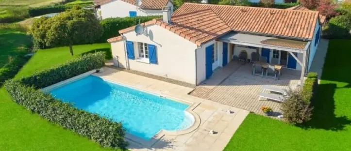 Villa avec Piscine 2 Chambres - 4 Personnes