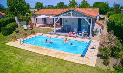 Villa avec Piscine 3 Chambres - 6 Personnes