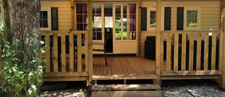 Mobil Home Aqua 3 Chambres - 6/8 Personnes - Terrasse semi-couverte