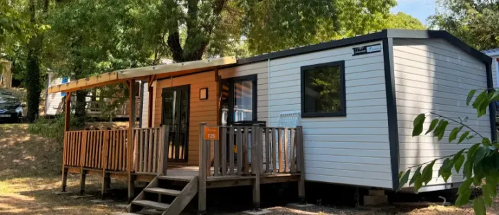 Mobil Home Aqua 2 Chambres - 4/5 Personnes - Terrasse semi-couverte