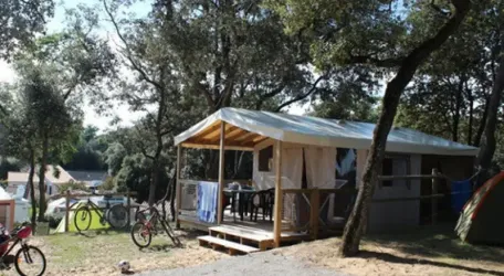 Tente Aqua 2 chambres - 5 personnes - Terrasse semi-couverte