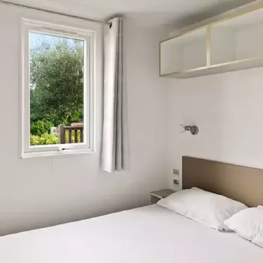 Mobil Home Aqua 2 Chambres 4 Personnes - Chambre avec lit double