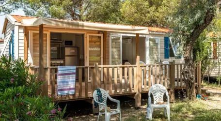 Mobil Home Aqua 2 chambres 4 Adultes et 2 Enfants Terrasse semi-couverte Clim