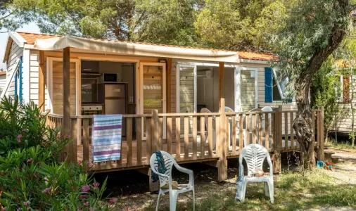 Mobil Home Aqua 2 chambres 4 Adultes et 2 Enfants Terrasse semi-couverte Clim