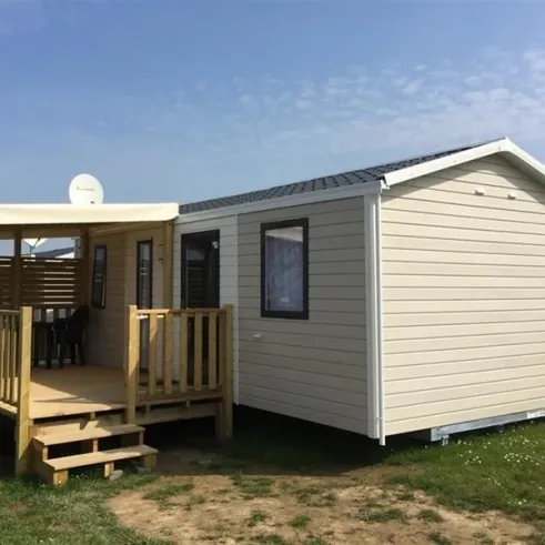 Mobil Home Aqua 2 Chambres à Camping La Vallée des Vignes avec terrasse semi-couverte