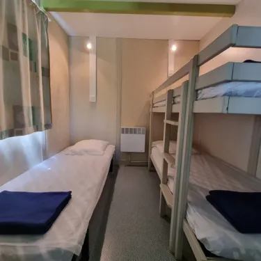 Chalet 2 Chambres 5 pers. - Le Pardaillan : lits superposés et lits simples
