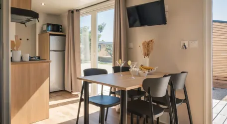 Mobil Home Aqua 2 Chambres 4/5 Personnes Terrasse semi-couverte Clim