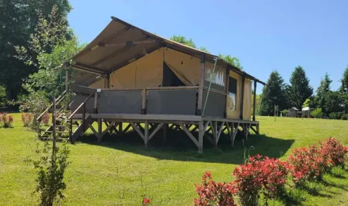 Bungalow Toilé Bali 2 Chambres 5 Personnes Sans sanitaires