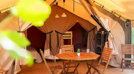 Tente Lodge 2 Chambres 5 Personnes Sans sanitaires