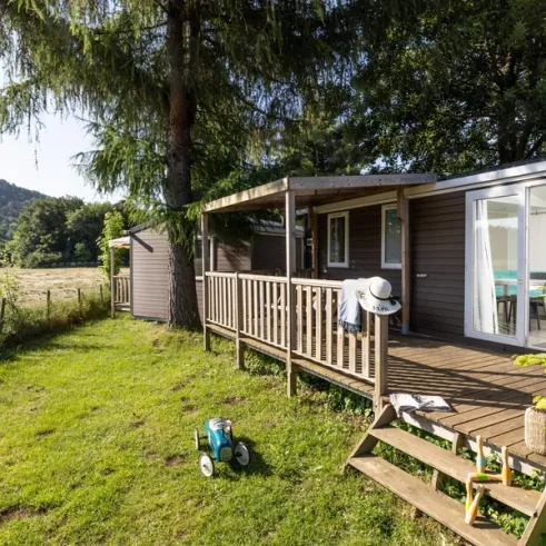 Mobil Home avec véranda et jardin - Camping Paradis L'Europe