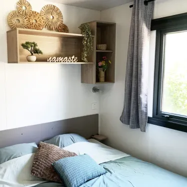Chambre dans Mobil Home Premium 3CH 6P - Camping Val de Cesse