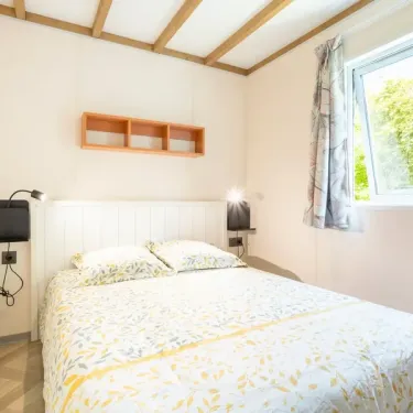 Chambre du Chalet Sésame 3Ch - 6P - Camping Les Peupliers