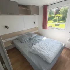 Chambre du Mobil Home Tamaris 3Ch - 6P - Camping Les Peupliers