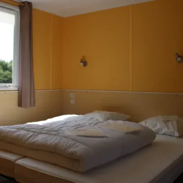 Mobil Home Orchidee 2 Chambres 4/6 Personnes - Camping Le Balcon de Chartreuse - chambre