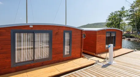 Lodge Boat 1 cabine 1/3 Personnes