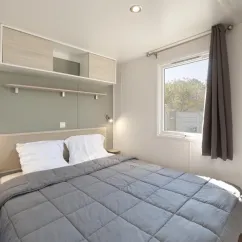 Chambre dans le MH Premium 4CH – 8P, Camping Paradis Albret