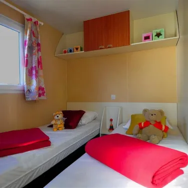Chambre Mobil Home Flores 2 Chambres 4 Personnes Terrasse Semi-couverte - Camping La Touesse