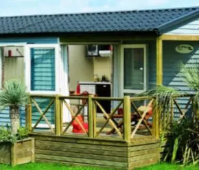 Extérieur du Mobil Home Eden 2 Chambres 4 Personnes, Camping Paradis de Rhuys