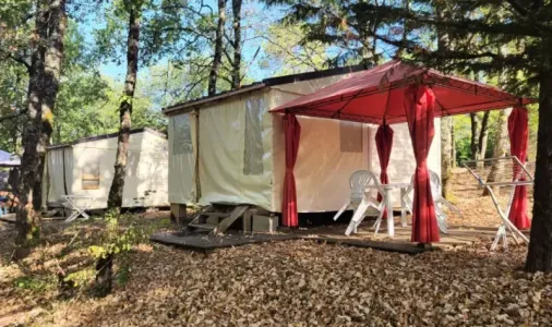 Tithome 2 Chambres 4 Personnes Sans Sanitaires